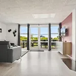 Elvina - 200m From The Sea By Interhome *