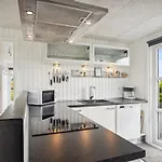 Hébergement de vacances Elvina - 200m From The Sea By Interhome
