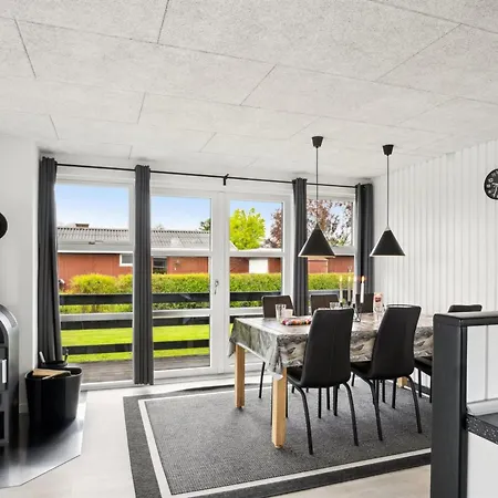 Elvina - 200m From The Sea By Interhome * Haderslev