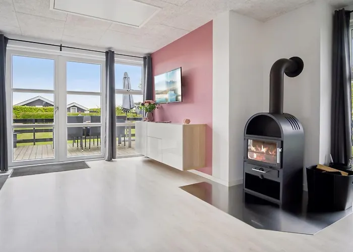 Holiday home Elvina - 200m From The Sea By Interhome *