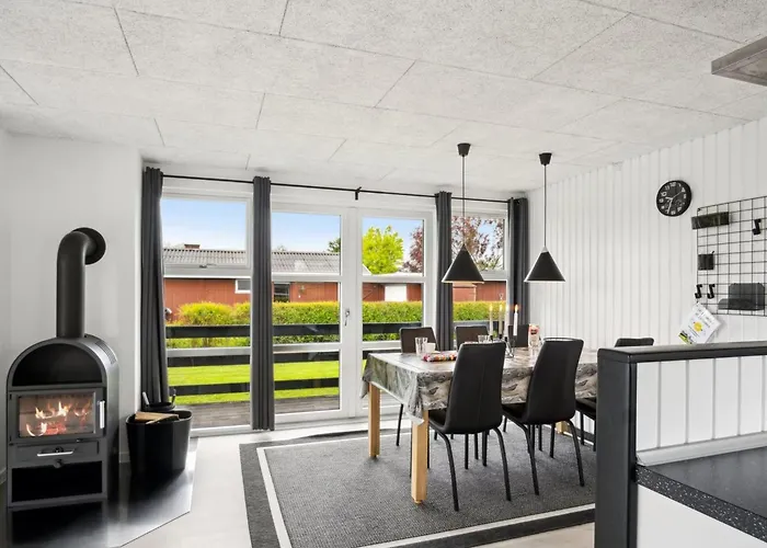 Elvina - 200m From The Sea By Interhome * Haderslev